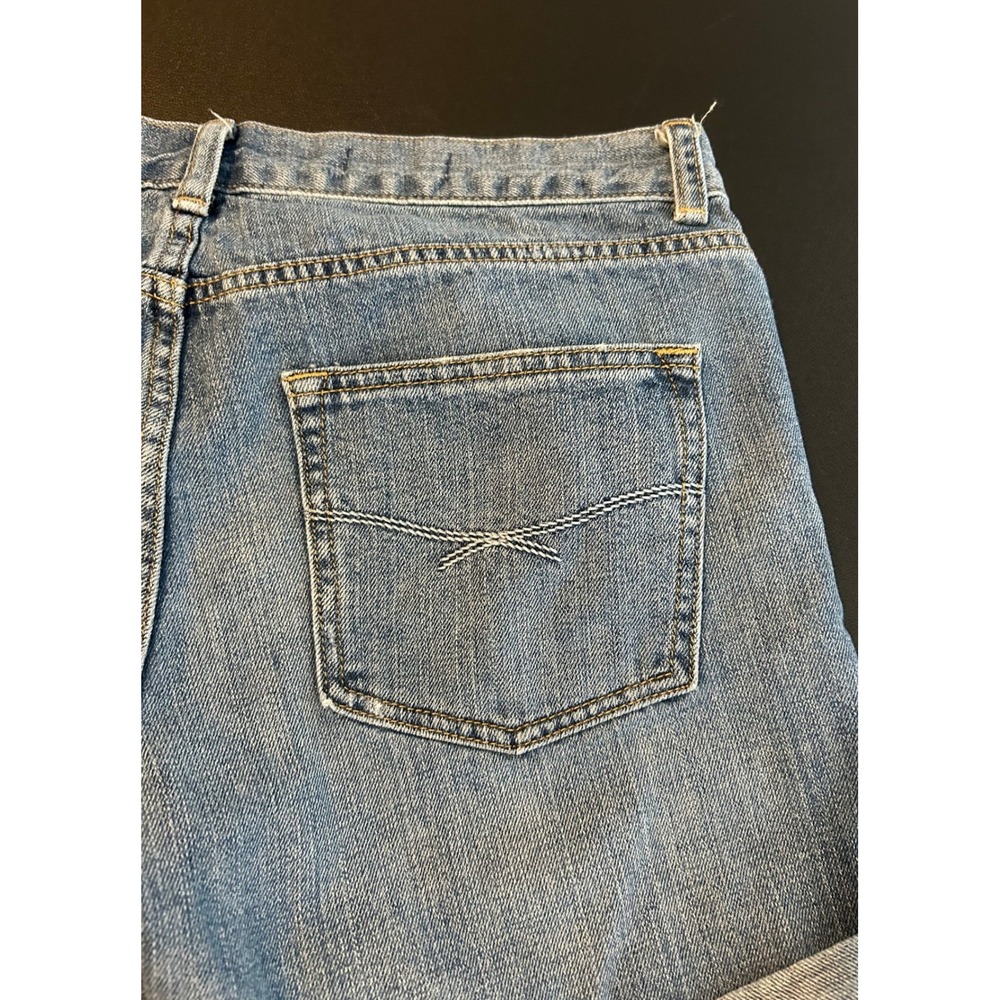 Gap 1969 Sexy Boyfriend Denim Shorts Light Wash Distressed Cuffed Size 28 6 - Picture 7 of 9